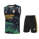 Conjunto de camiseta del Real Madrid 25/26 (negro con leopardo verde)